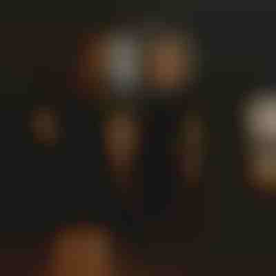 Samolepící zrcadla s HD čistotou (4 ks, 30x30 cm) | MIRRAZE